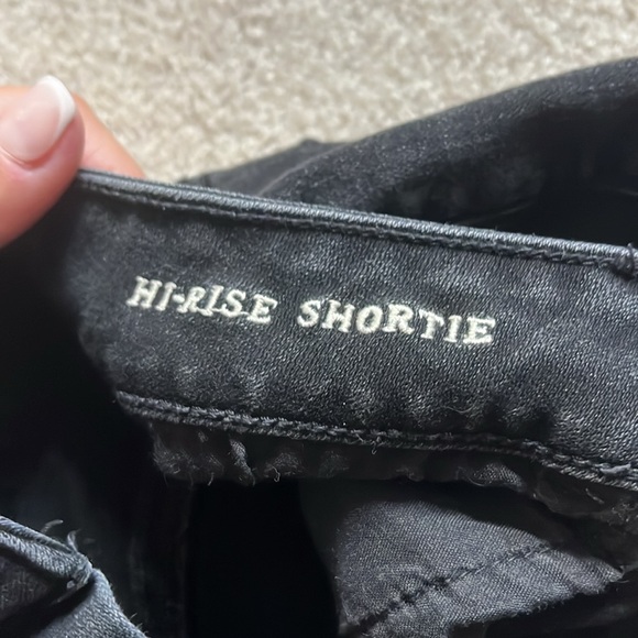 American Eagle super super stretch X high-rise Shorty, black denim shorts size 4 - Picture 5 of 6